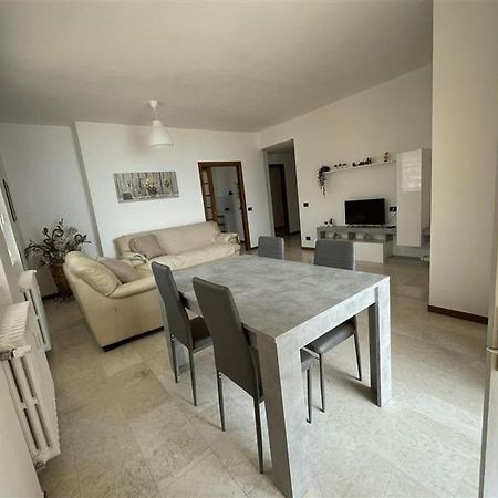 Iseolakerental - Casa Pluto Lovere Exteriér fotografie